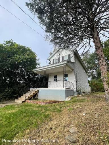 Main picture of 215 N Fillmore Ave