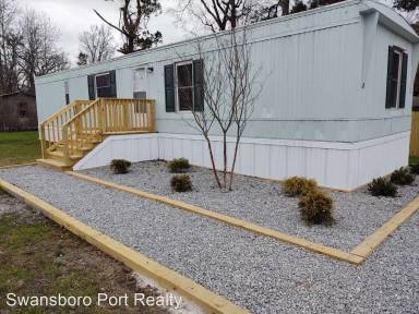 Main picture of 3 Knox Dr