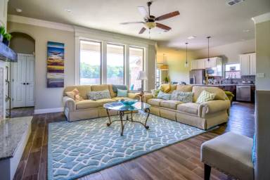 Main picture of 343 Paddle Boat Dr