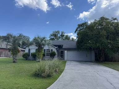 Main picture of 84042 Saint James Ct