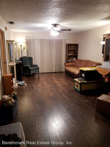 Main picture of 624 Newburyport Ave