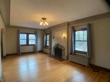 Main picture of 3535-3537 Harriet Ave