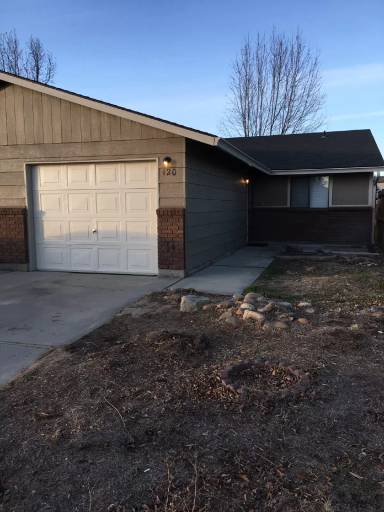 Main picture of 120 Donna Dr