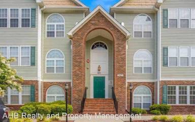 Main picture of 3483 Forestdale Dr