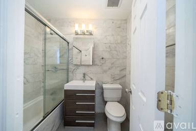 Main picture of 163 Baldwin Ave