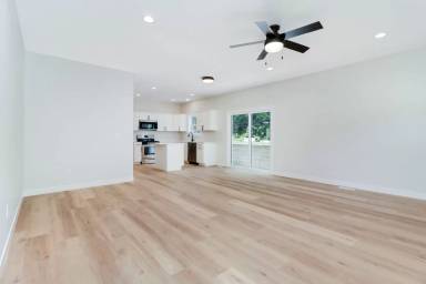 Main picture of 4011 Bluebell Dr