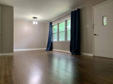 Main picture of 5137 Whiteway Dr