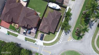 Main picture of 24204 SW 109th Path