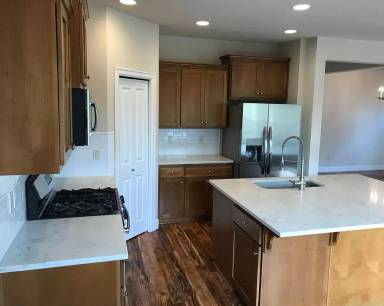 Main picture of 2483 NW Sunny Ln