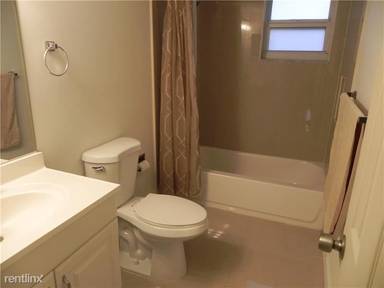 Main picture of 9441 Evergreen Pl