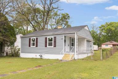 Main picture of 4121 Yorkshire Ln