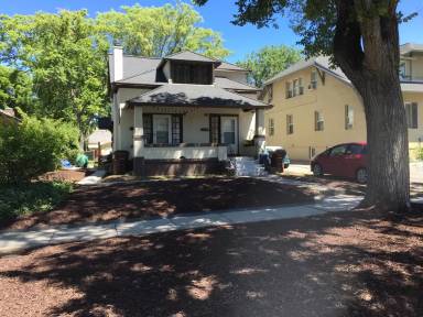 Main picture of 917 E Princeton Ave