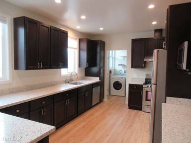 Main picture of 2825 Cabrillo St