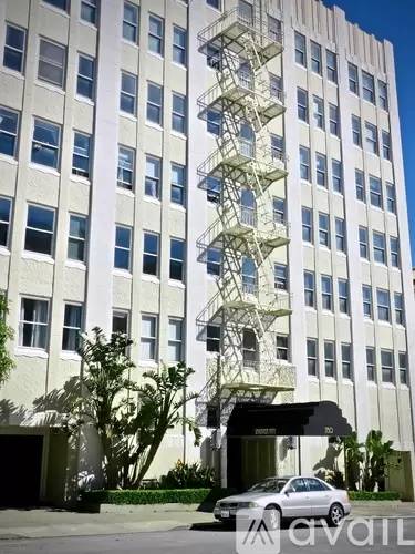 Main picture of 1750 Vallejo St
