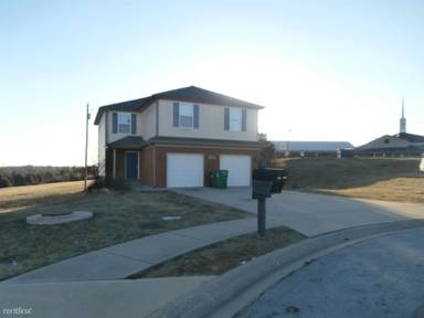 Main picture of 1005-42 Stonecrest Ct