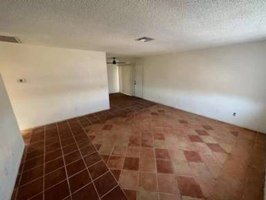 Main picture of 6870 Alpine Ave