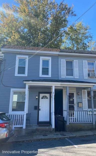 Main picture of 15 Jefferson Pl