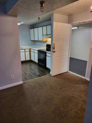 Main picture of 1524 W Market St