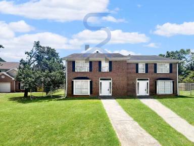 Main picture of 2133 Hickory Bnd SE