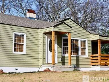 Main picture of 4448 6th Ave S