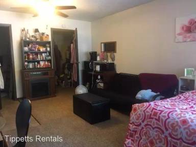 Main picture of 2222 32nd St S