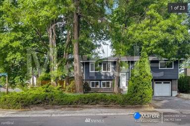 Main picture of 11817 NE 142nd St