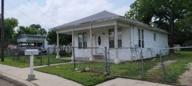Main picture of 153 W Hafer
