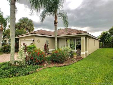 Main picture of 11852 SW 7th St