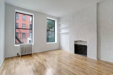 Main picture of 348 W 47th St