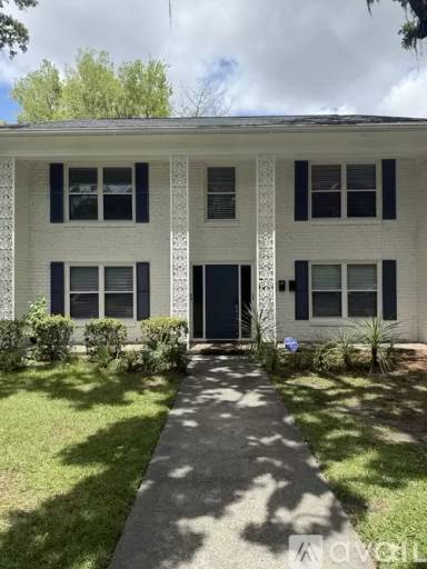 Main picture of 3301 Bull St