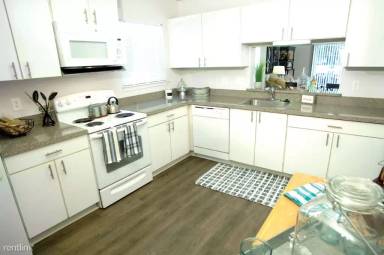 Main picture of Westbury Village Townhouses