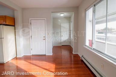 Main picture of 263 Martin St