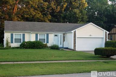 Main picture of 8734 Lantern Lite Pkwy