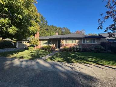 Main picture of 1936 Hidden Valley Dr