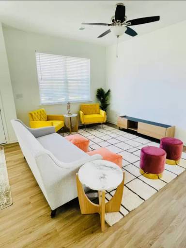 Main picture of 3709 Davis Ave