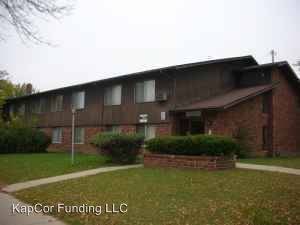 Main picture of 2600 W Highland Ave
