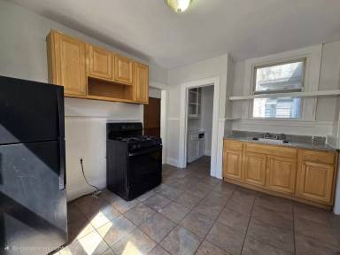 Main picture of 1173 S 2nd St