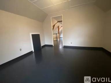 Main picture of 243 Richard St