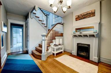 Main picture of 1225 N Clarkson St