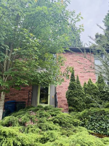 Main picture of 2113 N 37th St
