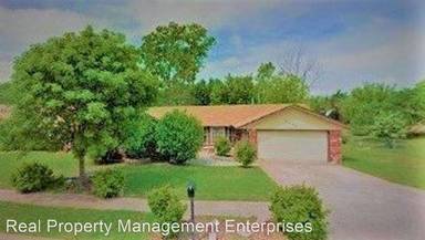 Main picture of 2808 Woodbriar Dr