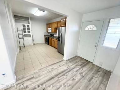 Main picture of 760 9th Ave