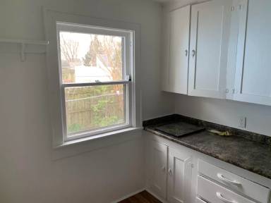 Main picture of 619 S Eureka Ave