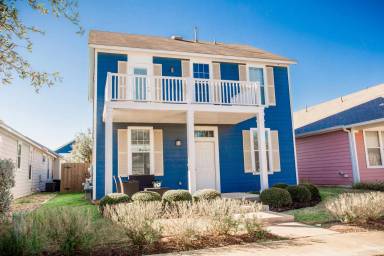 Main picture of 308 Perry St