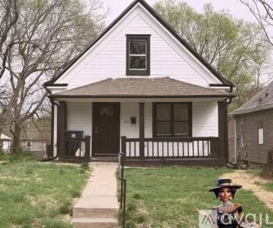 Main picture of 2413 College Ave