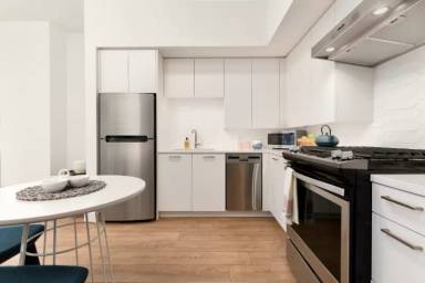 Main picture of 788 W Madison