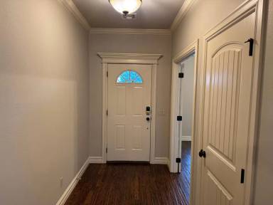 Main picture of 2016 E 135th St S