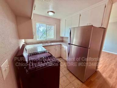 Main picture of 1547 2nd Ave