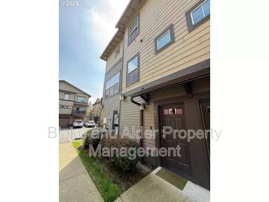 Main picture of 22832 SW Forest Creek Dr