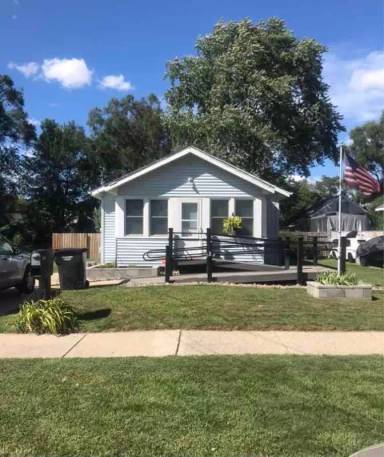 Main picture of 237 Thurston St SW